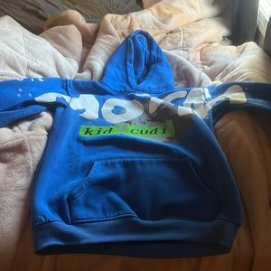 i need money for new clothes so selling my old ones